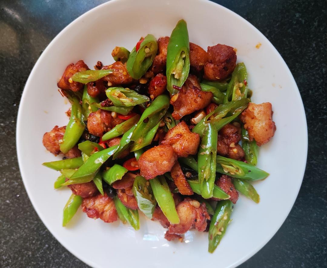 小炒鸡腿肉