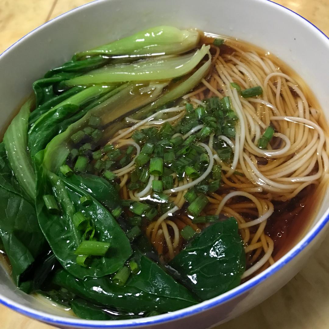 最美不过那碗阳春面