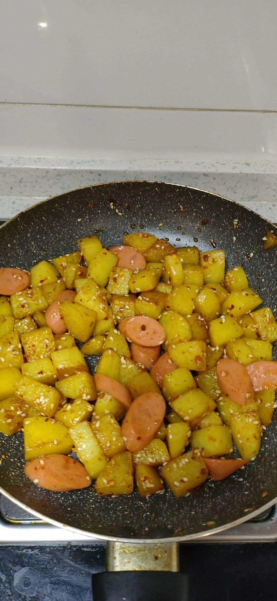 土豆火腿丁