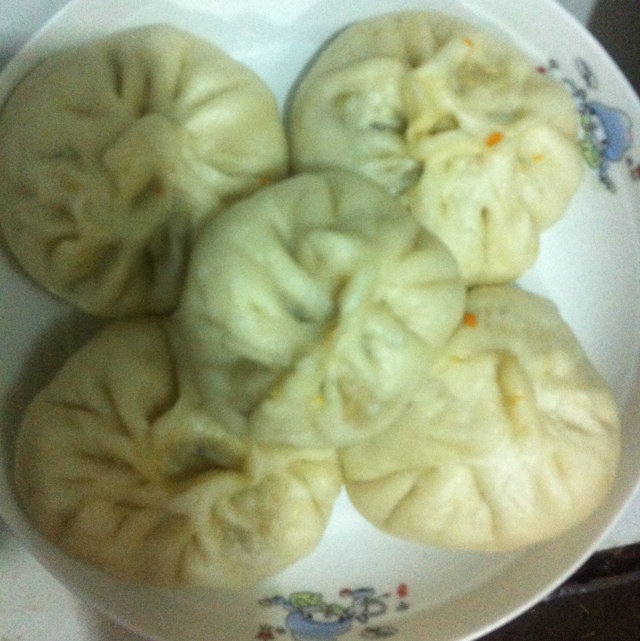 胡萝卜包子