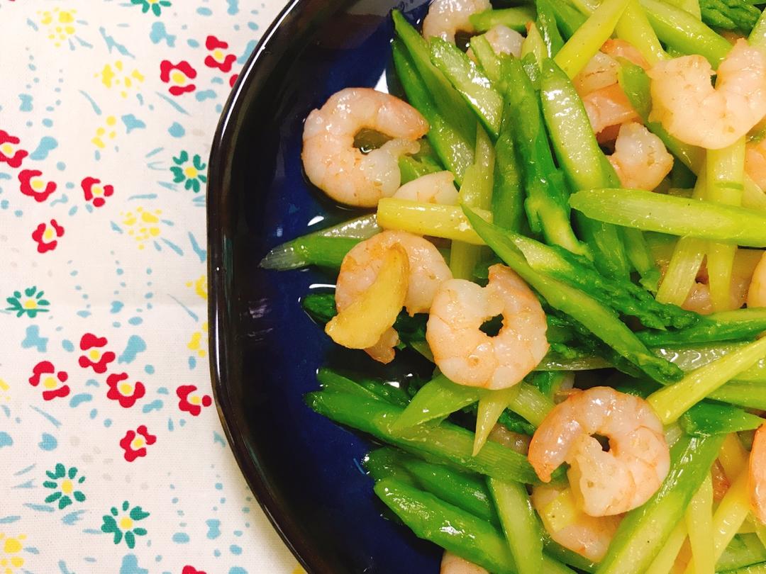 清炒芦笋虾仁