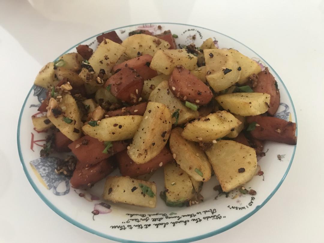 孜然土豆火腿肠 香辣过瘾还便宜！