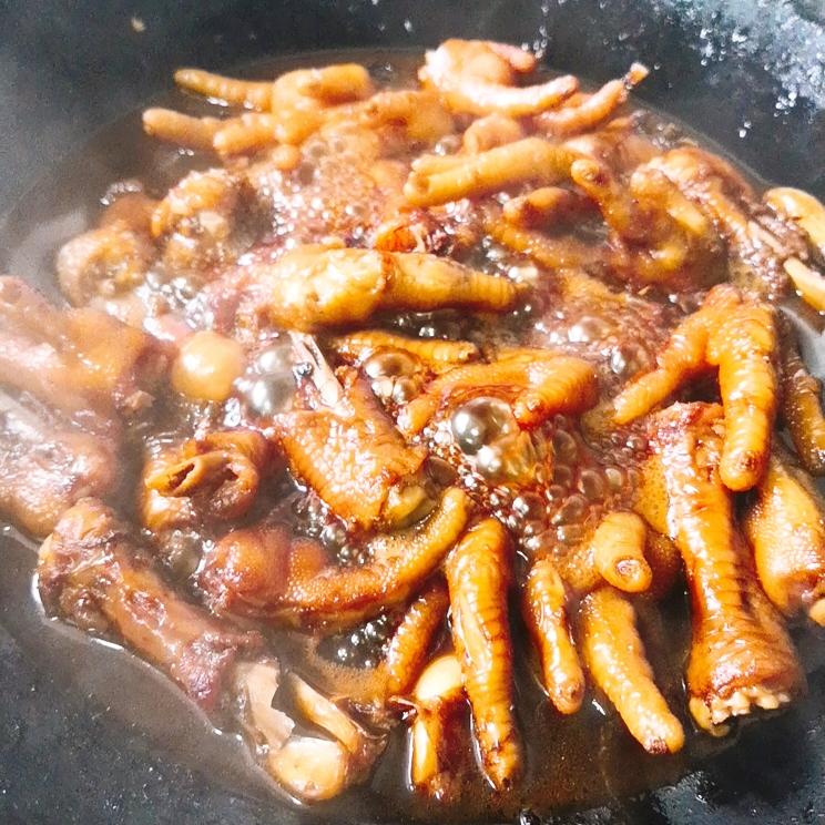 卤鸡爪的做法