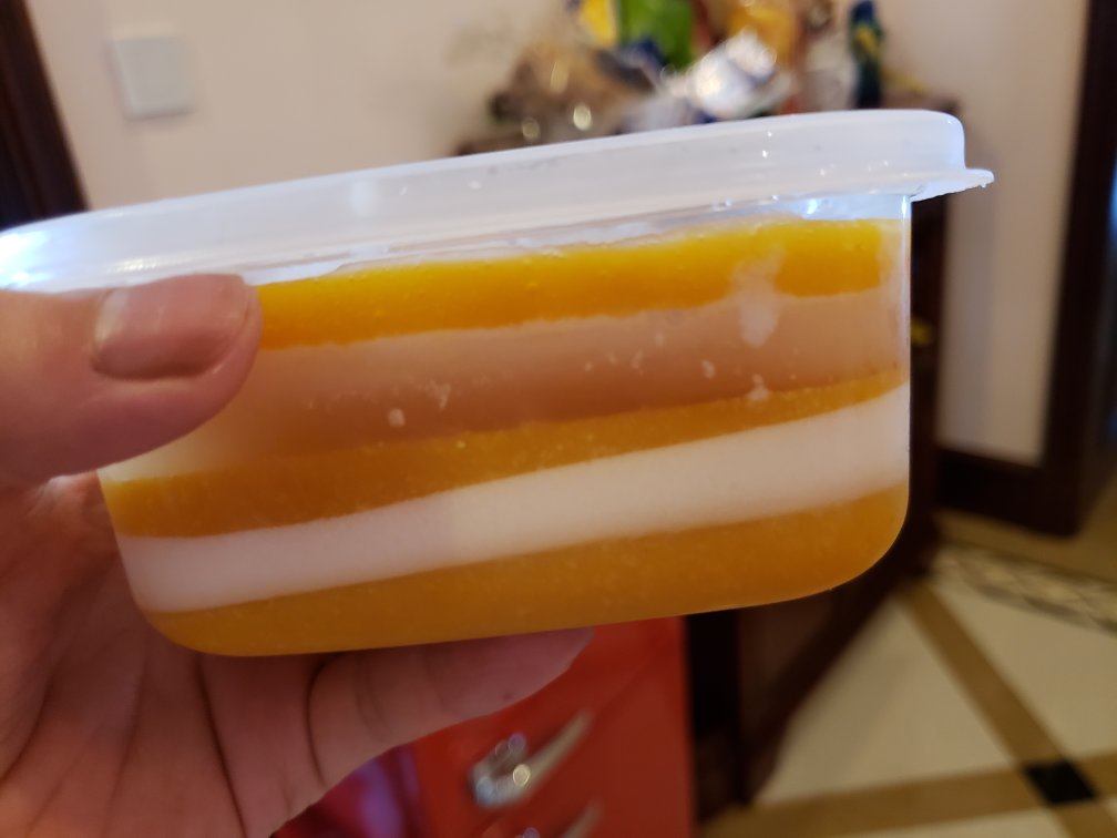 芒果椰汁千层糕