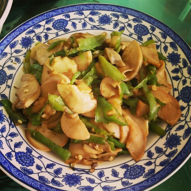 青椒素炒杏鲍菇