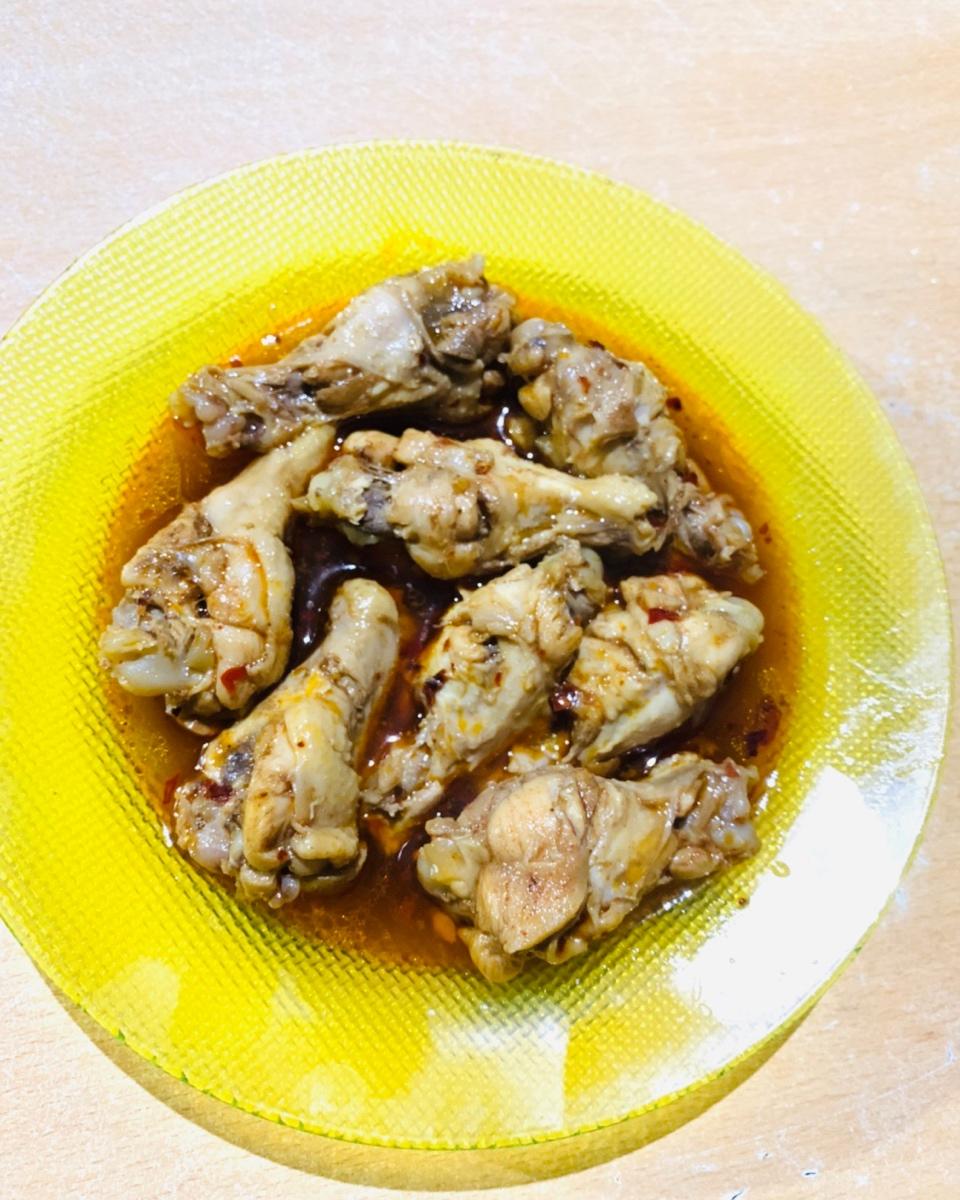 电饭锅酱鸡腿（出自微博：深夜放毒少女）