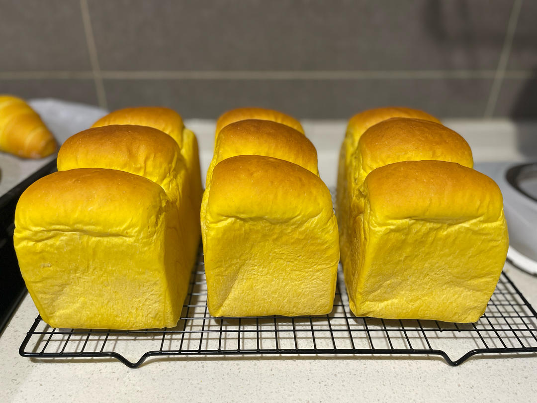 超级软~特浓奶香南瓜吐司