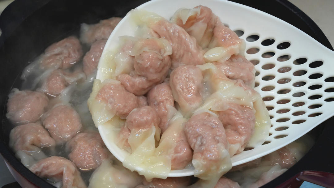 福建人做的扁食为什么那么好吃，教你不外传的秘方，皮滑肉脆的做法