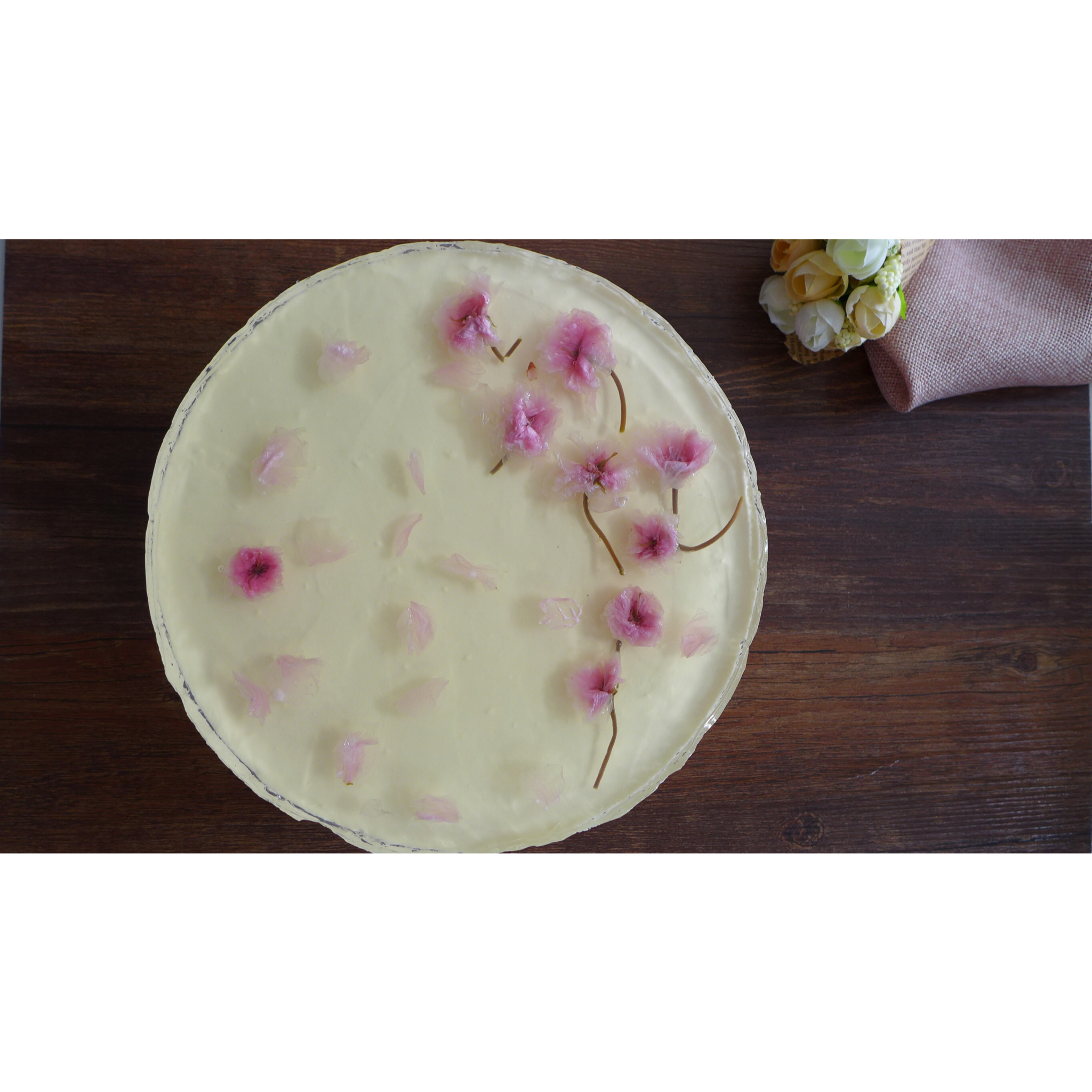 樱花渐变慕斯蛋糕（6寸）