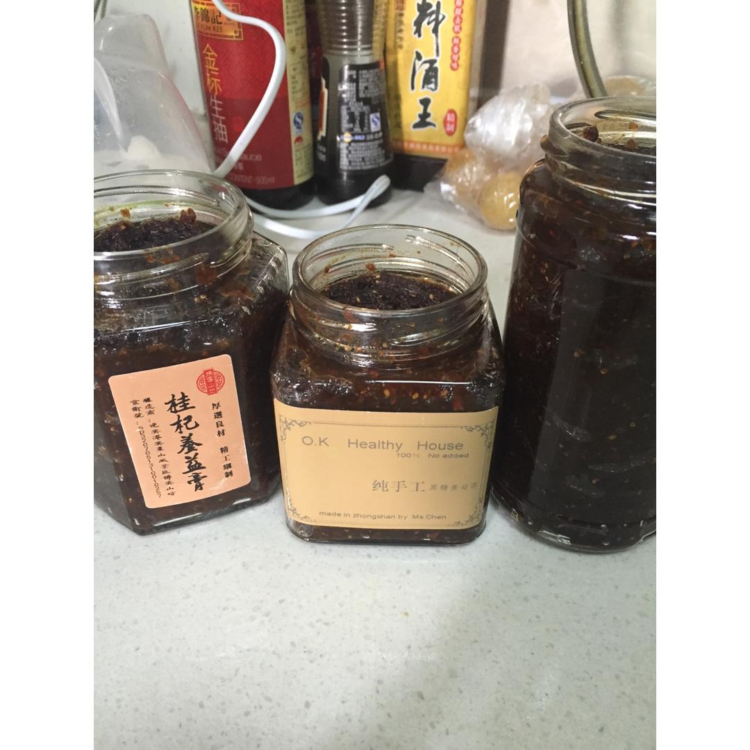 黑糖红枣枸杞姜母茶酱