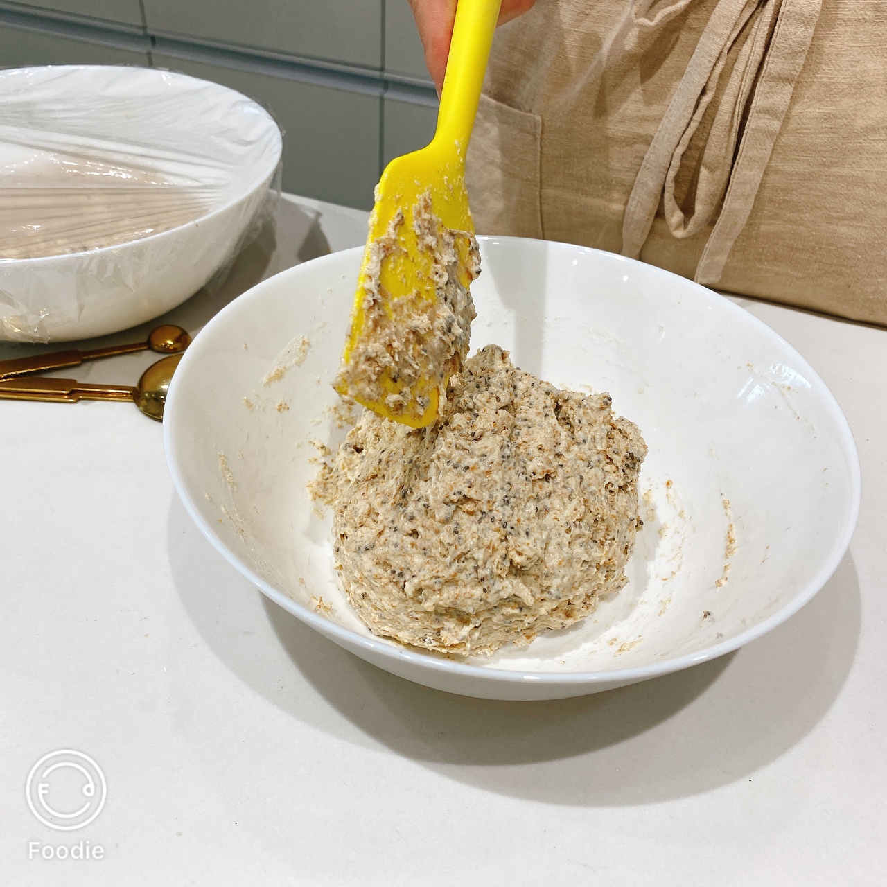 奇亚籽全麦无糖无油免揉欧包的做法 步骤5