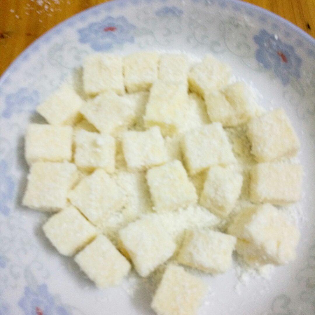 完胜85度C牛奶椰丝小方