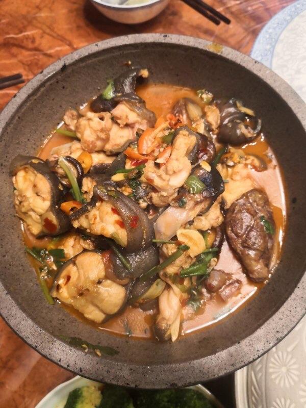 忘忧草之家做的厨师长教你:"红烧娃娃鱼"的家常做法,味道非常赞,看完