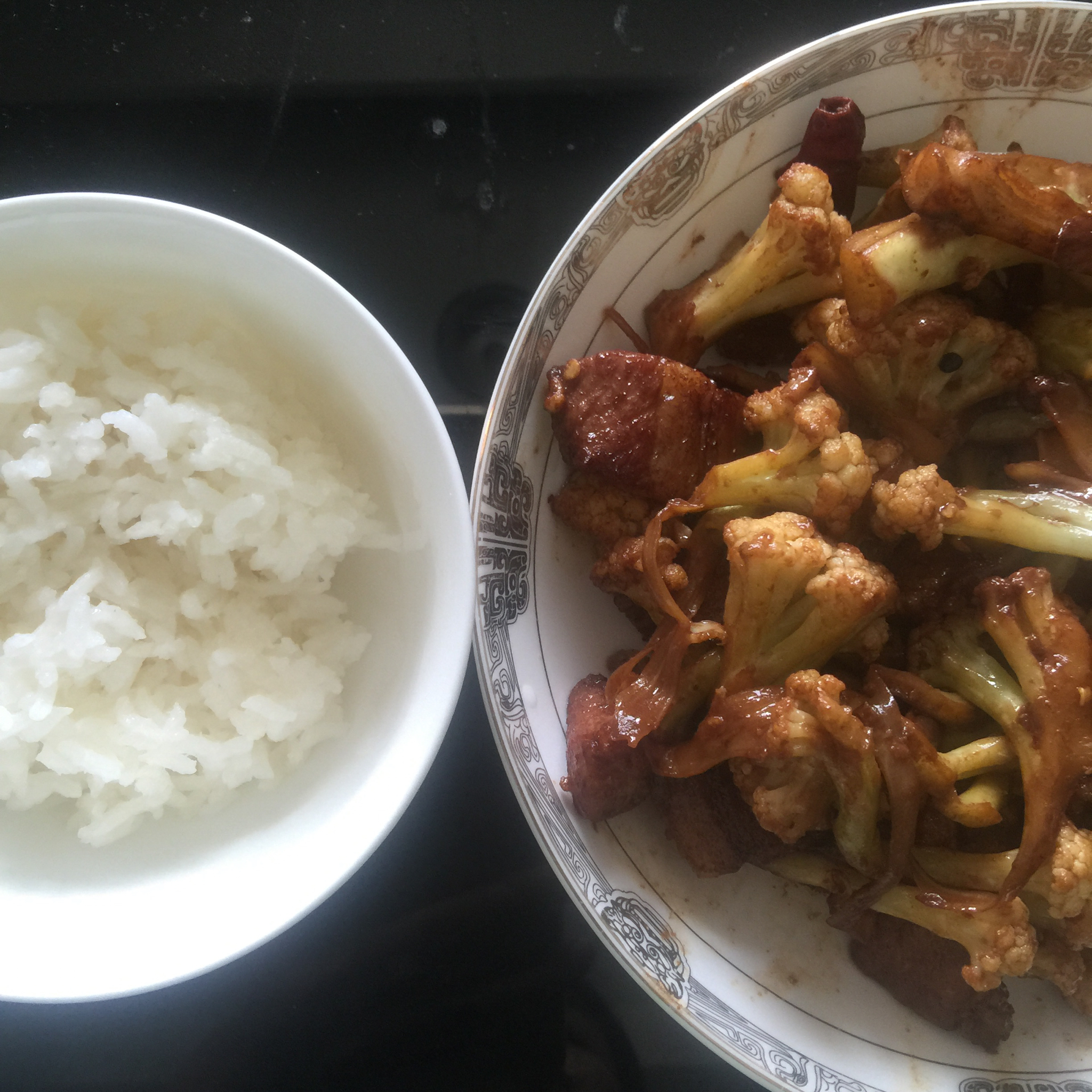 很“浪费”米饭的家常菜之一-------干锅菜花