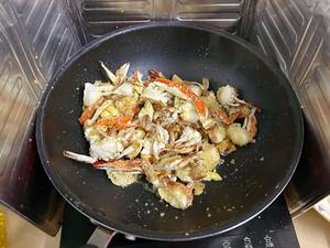 超香的姜葱炒梭子蟹的做法 步骤9