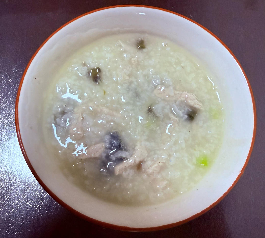 十五分钟快手之香滑皮蛋瘦肉粥(附五分钟电饭煲电压力锅更快捷方法)