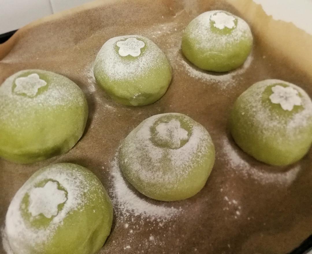 抹茶红豆软面包