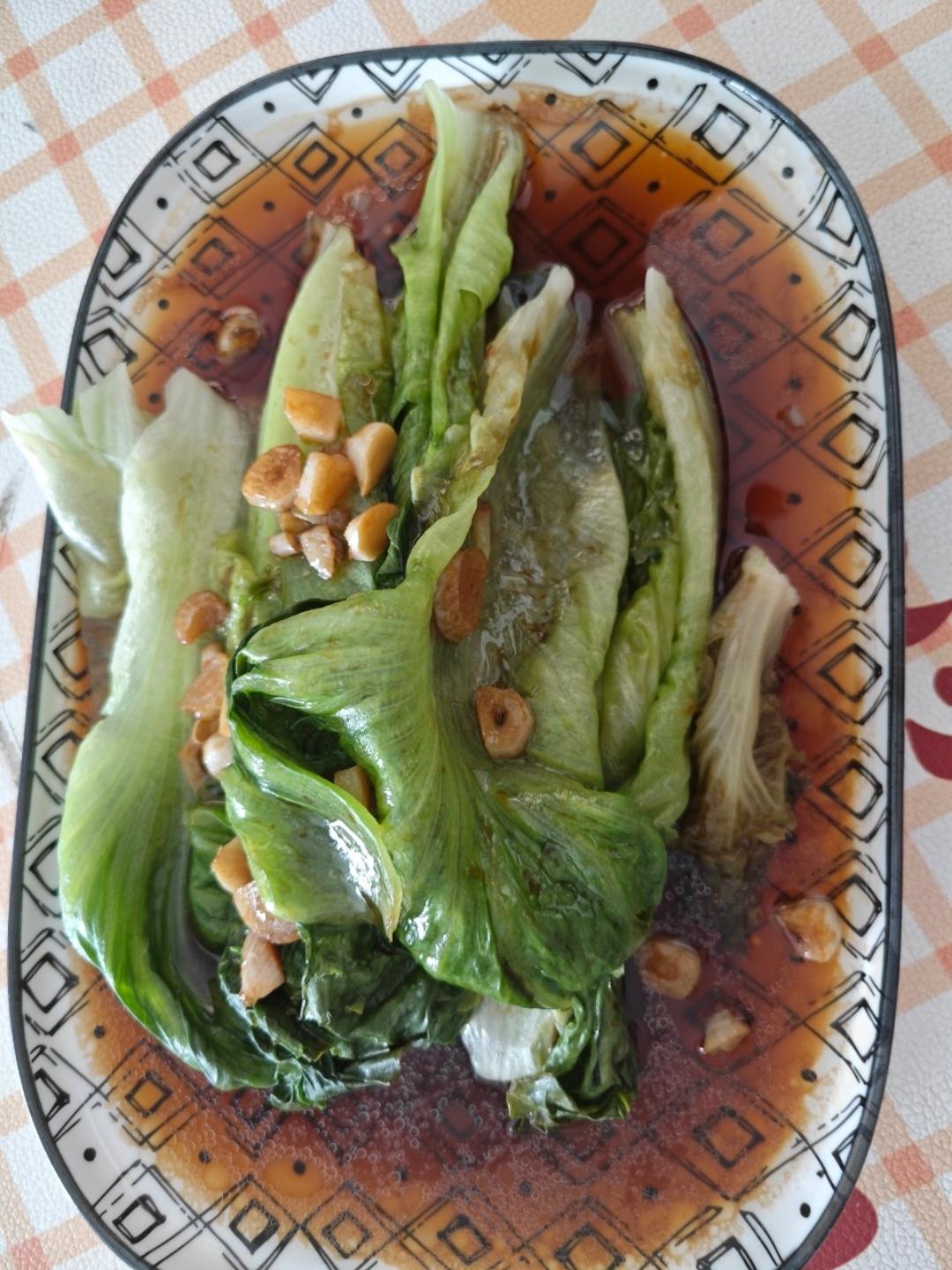 白灼生菜