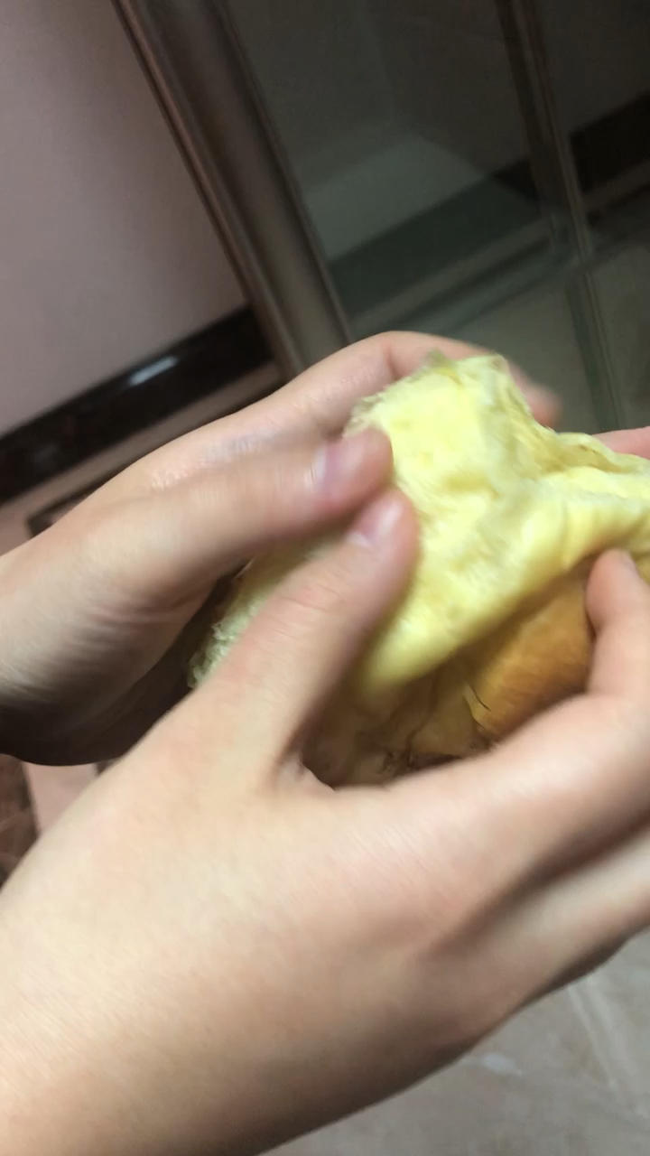 全世界最好吃没有之一的汤种布里欧修老面包