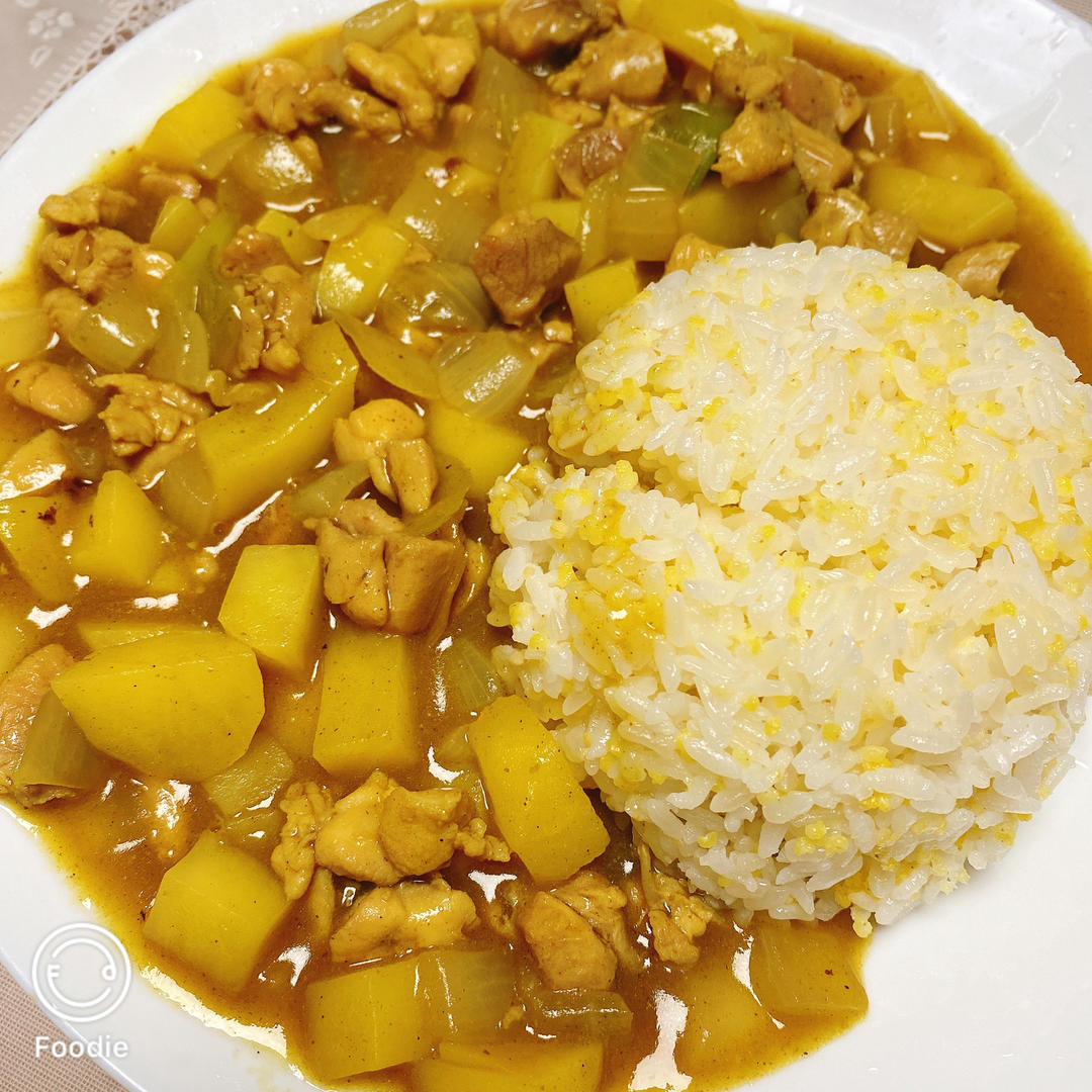 咖喱鸡肉饭