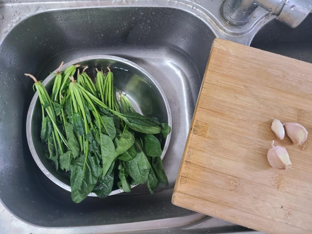 清炒菠菜
