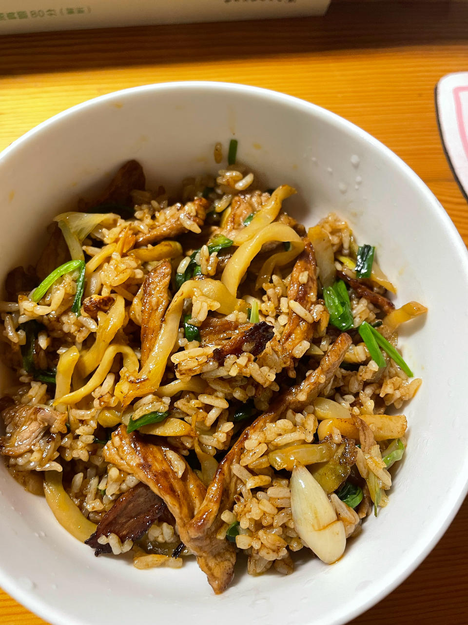 榨菜肉丝炒饭