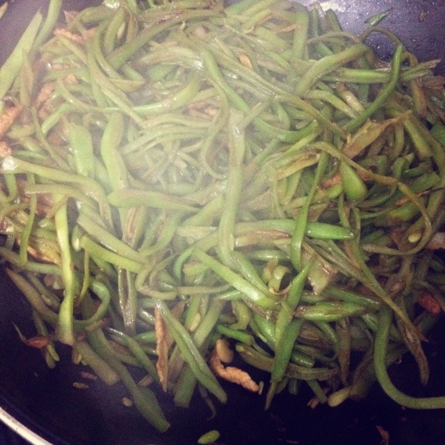 豆角炒肉