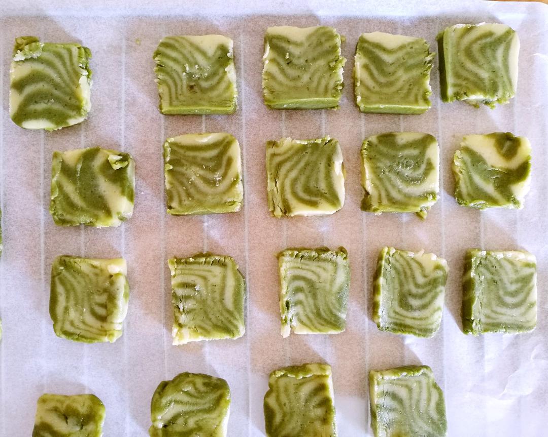 如何做出漂亮的大理石曲奇花纹