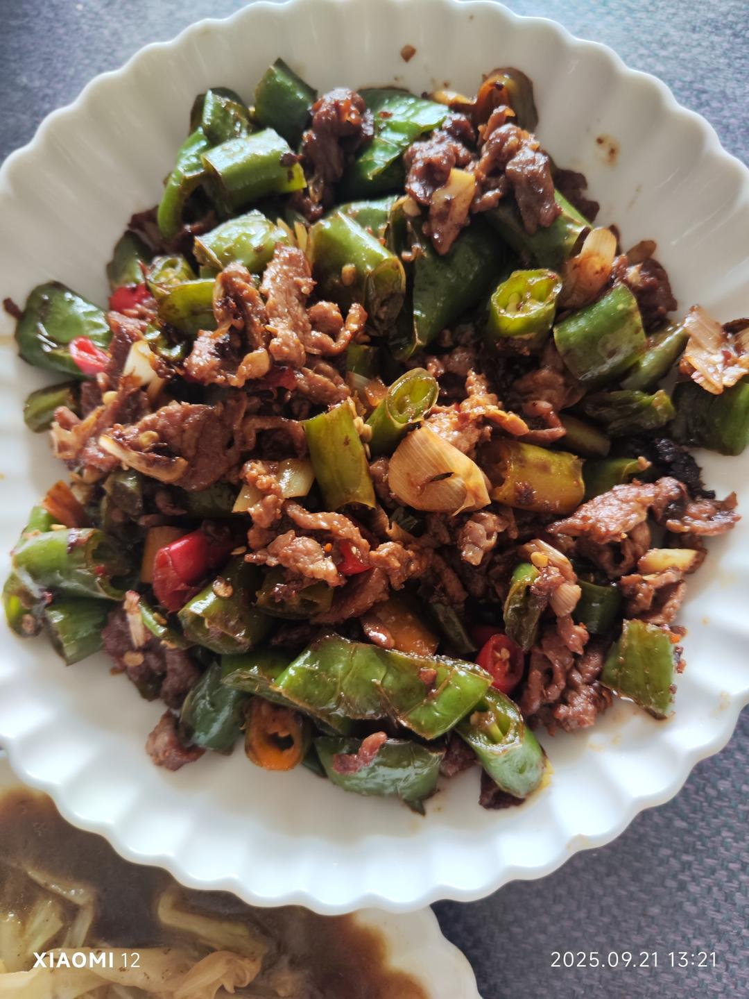 小炒黄牛肉