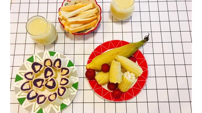 营养早餐系列-香蕉紫薯卷+莲子百合小米豆浆的做法