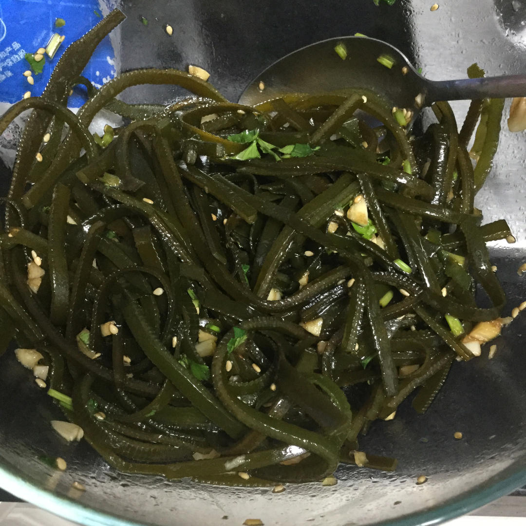 爽口凉菜——酸辣海带丝