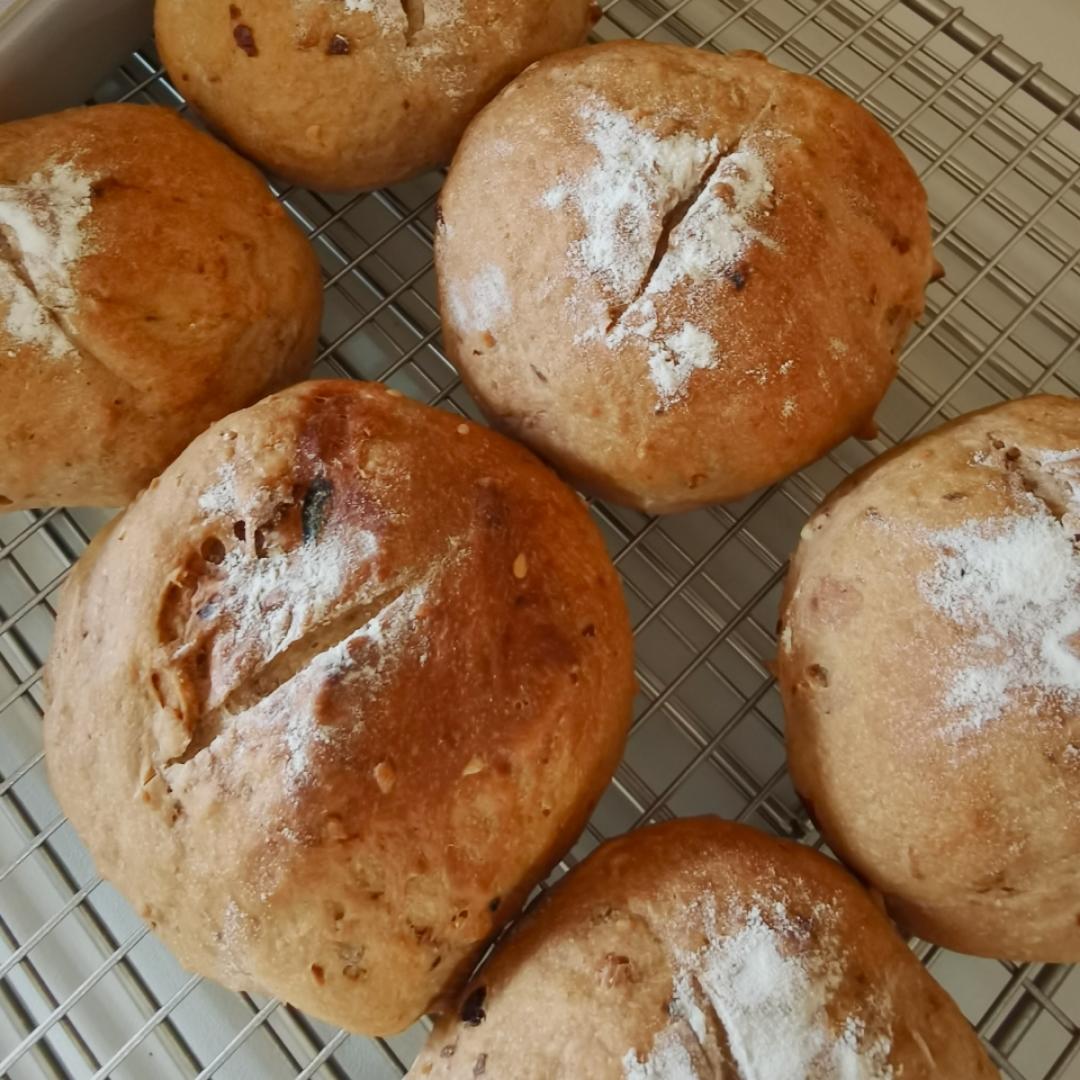 法式核桃黑芝麻欧包—超好吃的低卡烘焙