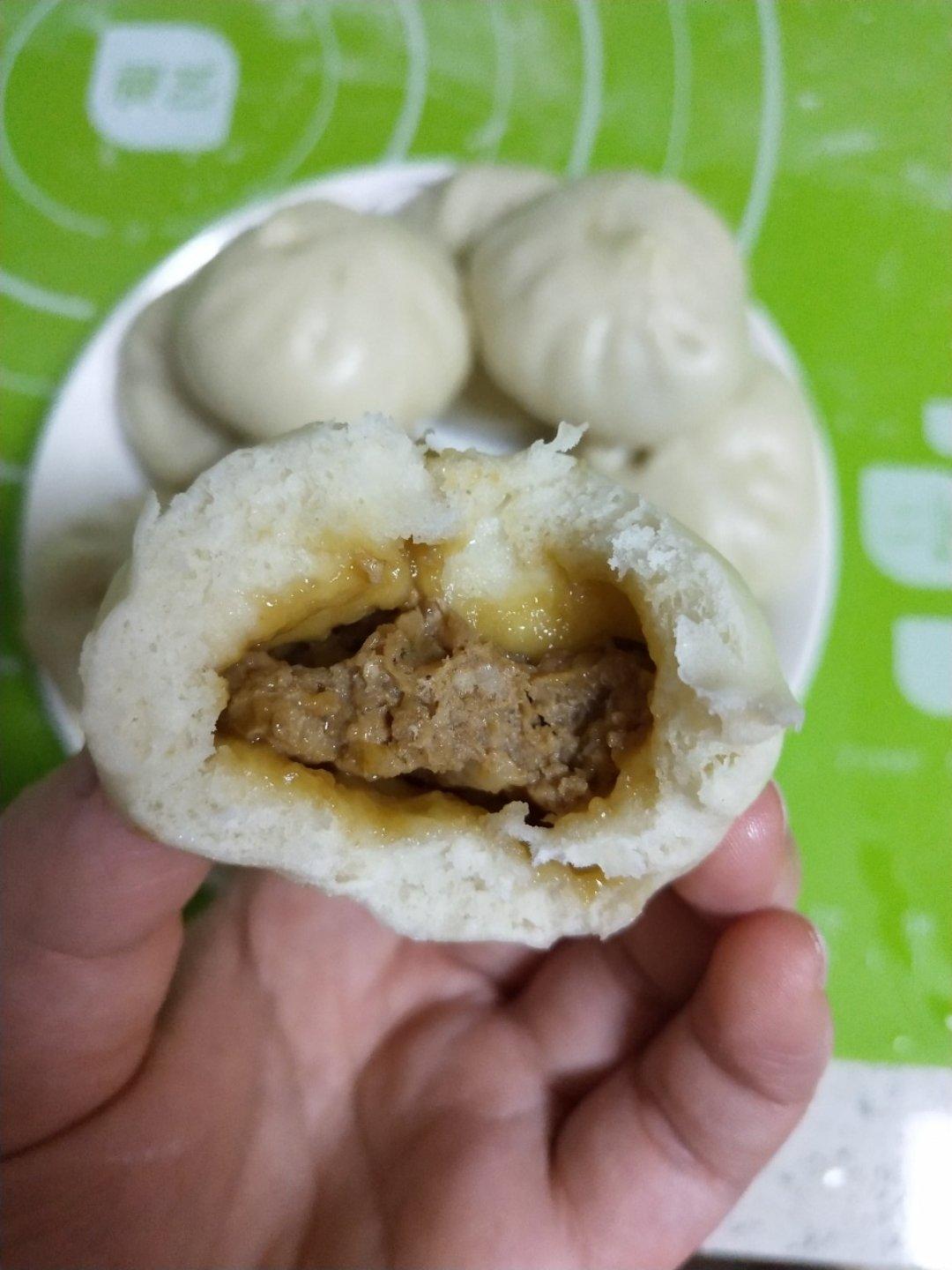 小笼包（秒杀市面上小笼包店的做法）
