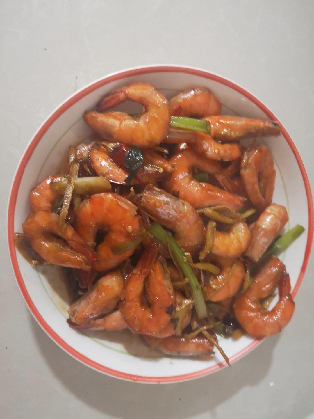 厨师长教你：“油焖大虾”的家常做法