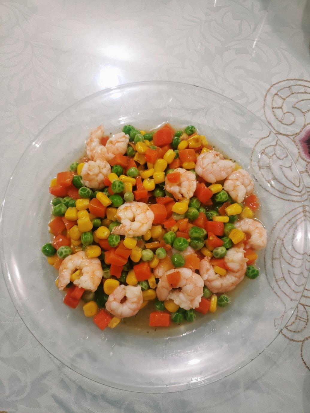 三色炒虾仁