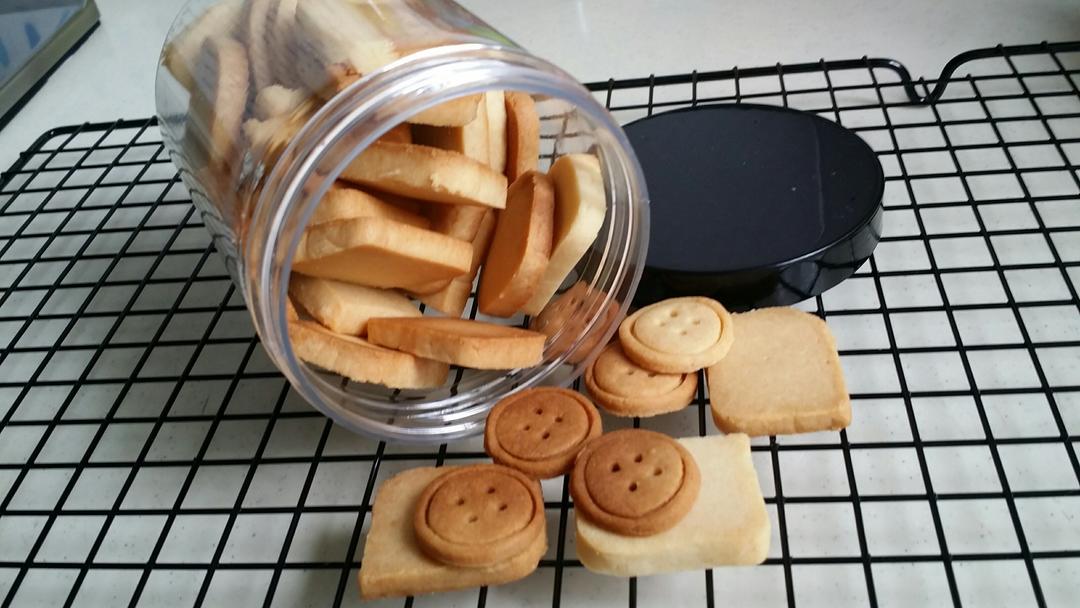 极简风炼奶小饼干