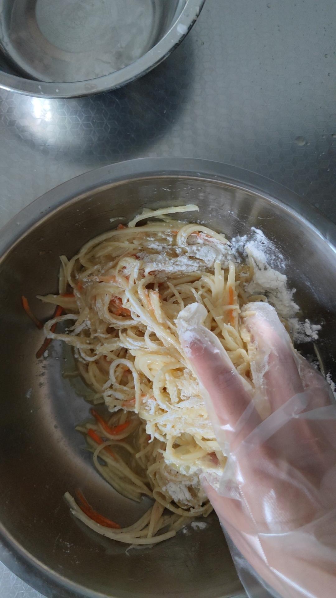 土豆饼(土豆胡萝卜丝饼)