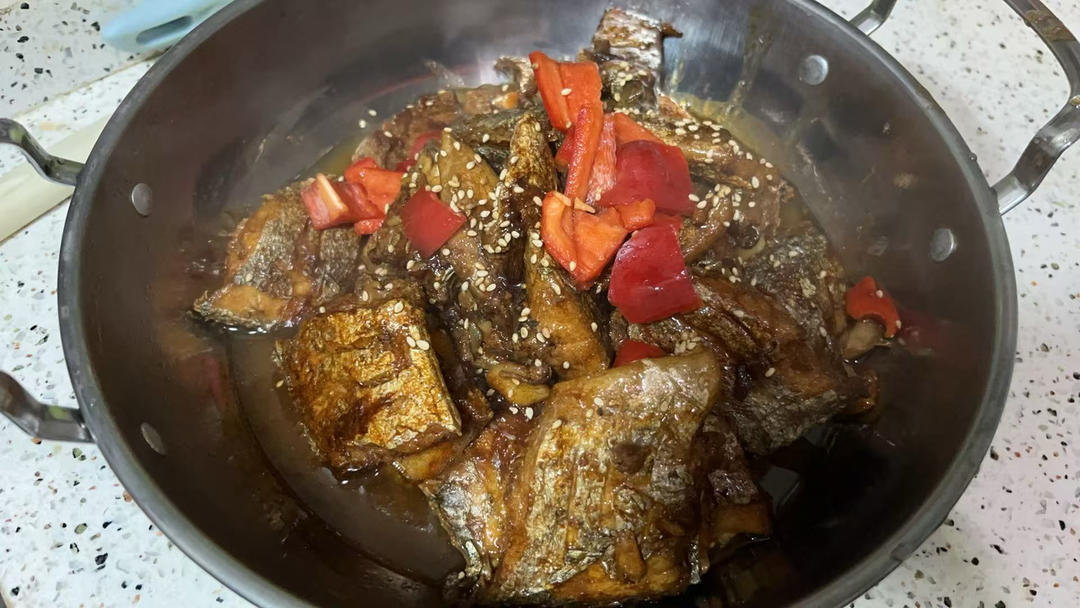 🔥比饭店还好吃的红烧带鱼，香辣开胃，好吃到停不下来❗️