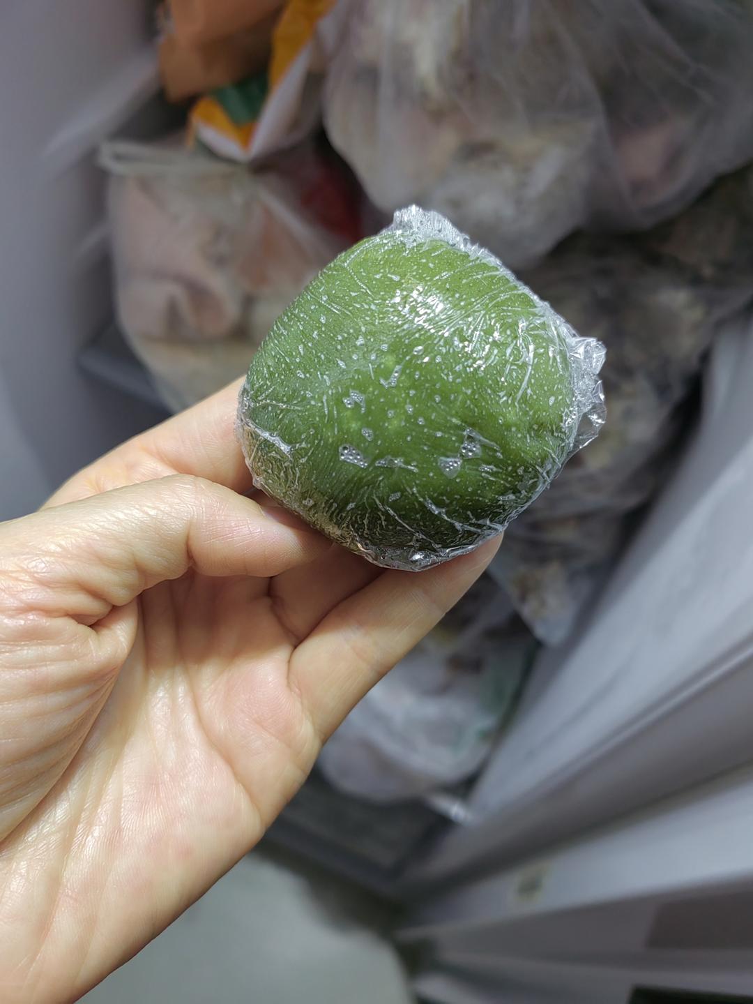 软软糯糯的青团配方和做法（附肉松咸蛋黄馅料配方）