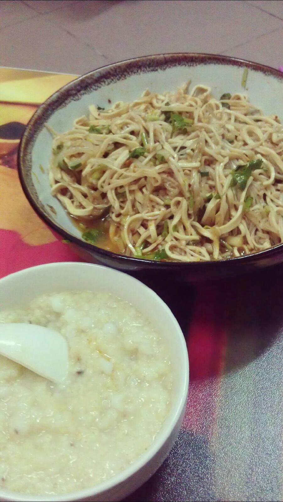 金针菇拌豆腐丝