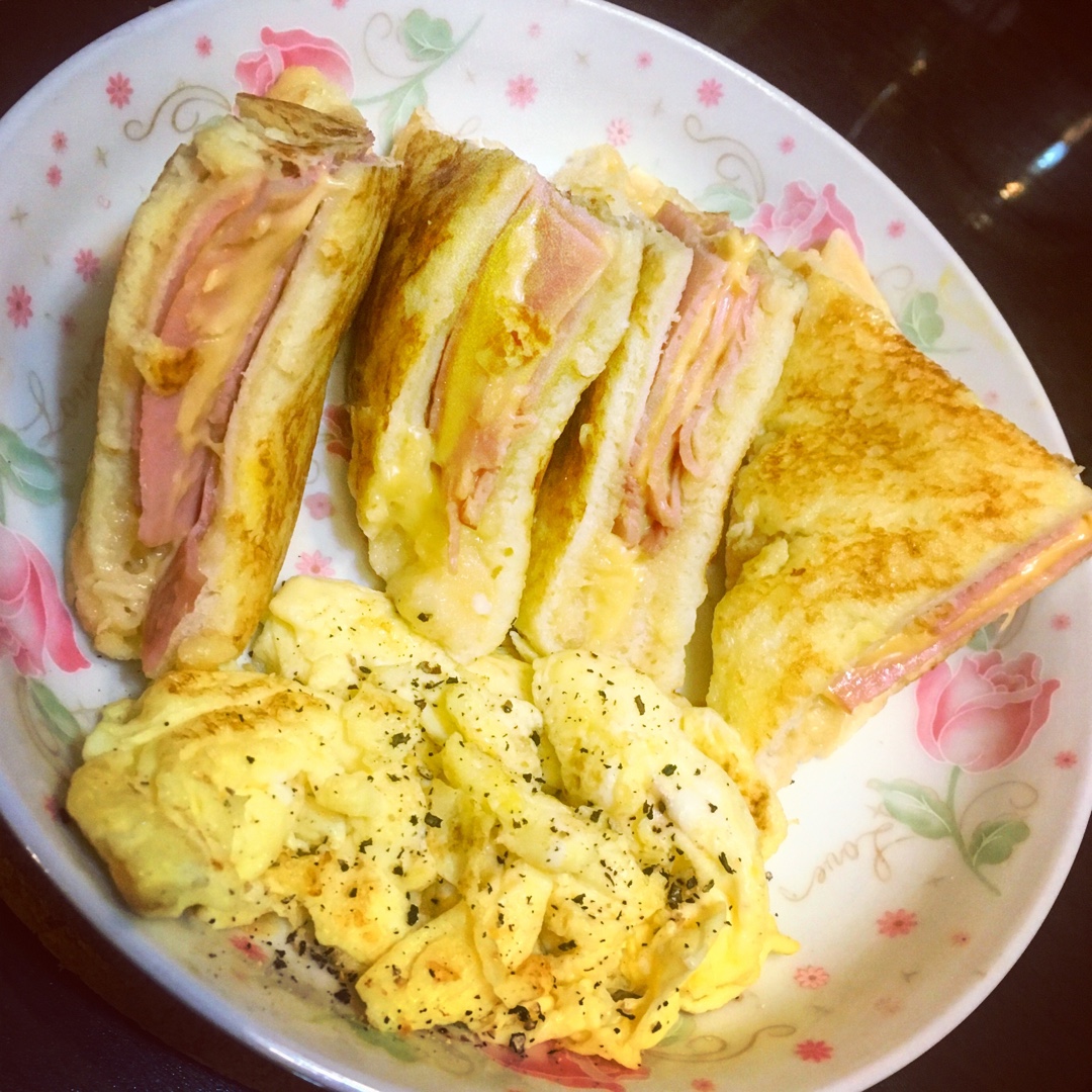 十分钟快手早餐【港式火腿西多士】