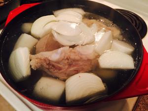 韩式牛骨汤的做法 步骤4