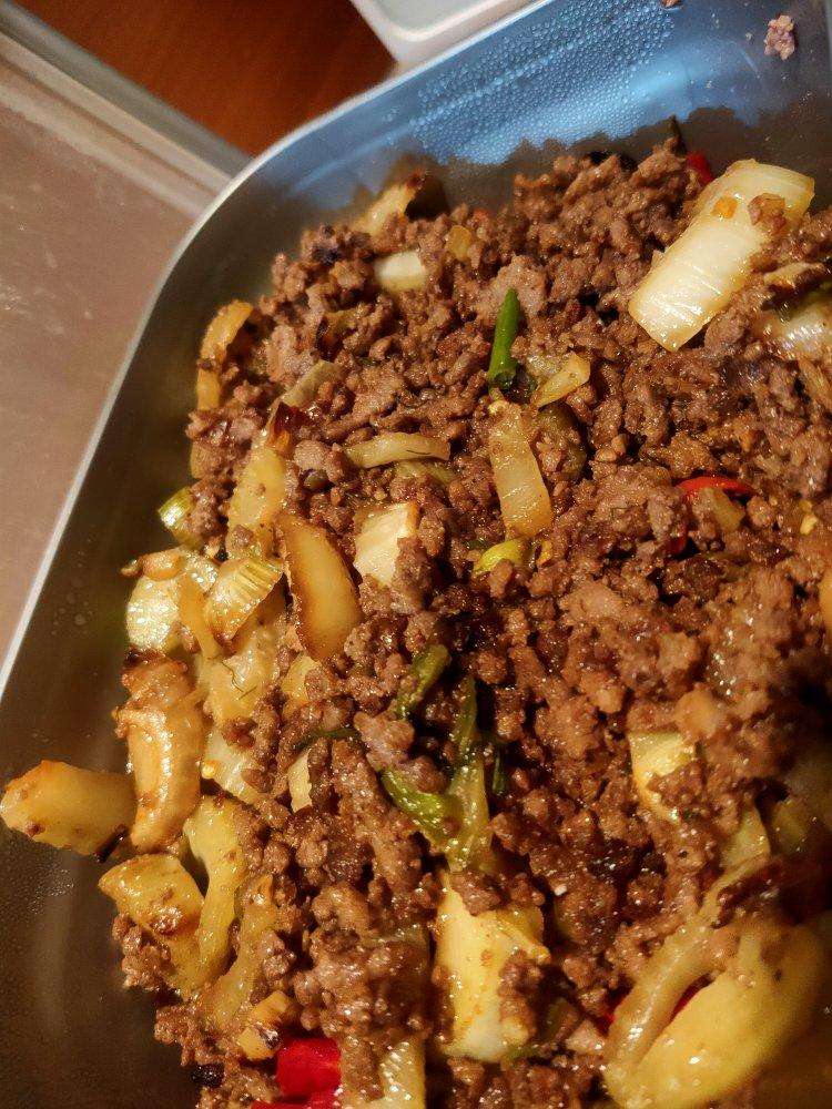 绝妙搭配：茴香炒牛肉