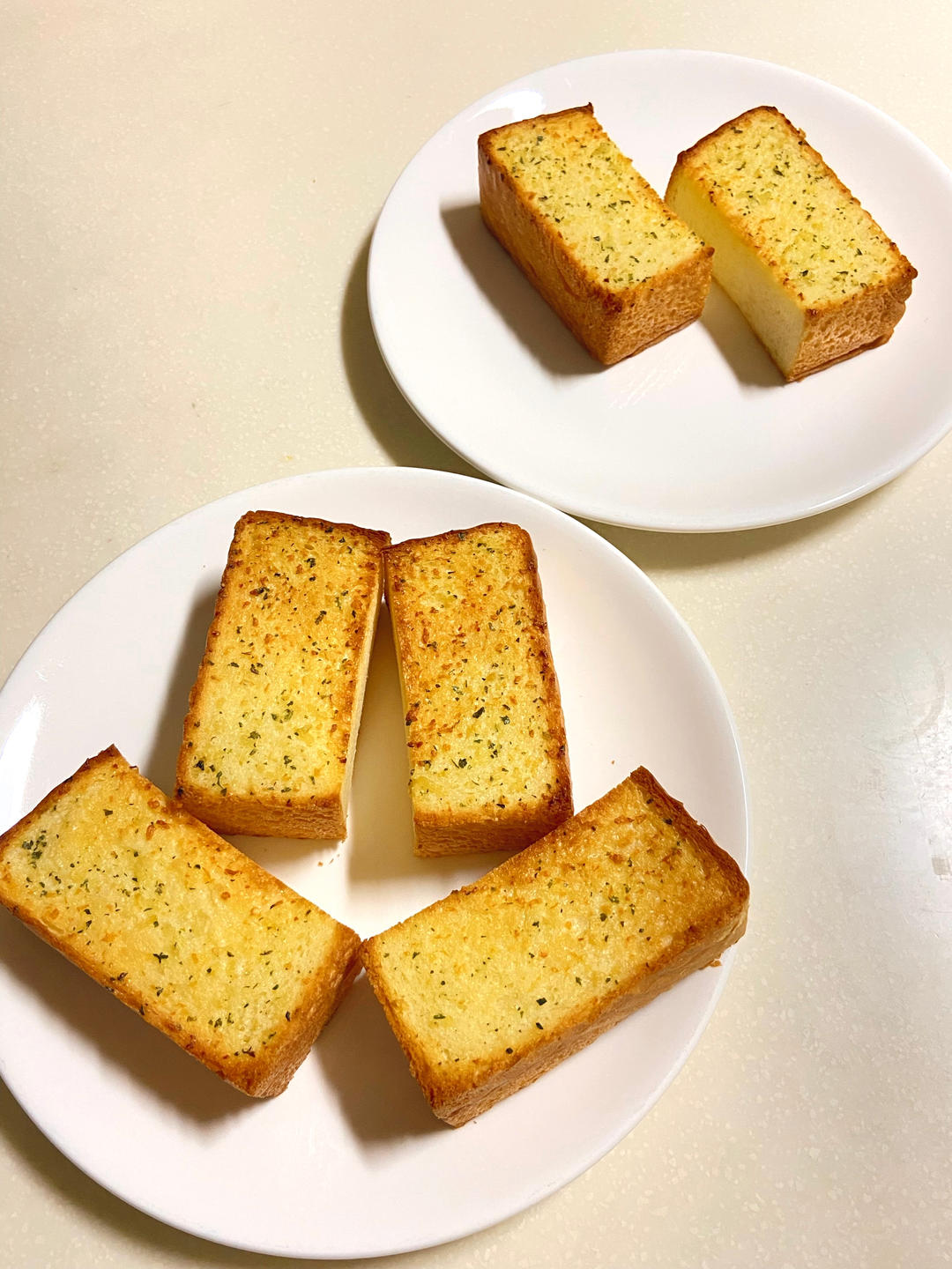 蒜香黄油吐司片