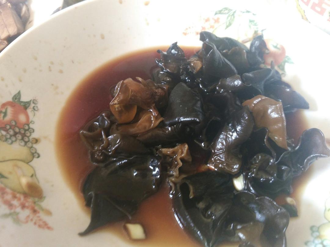 凉拌黑木耳