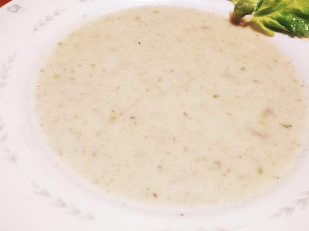 奶油蘑菇浓汤 Cream of Mushroom Soup