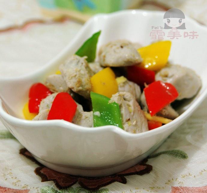 彩椒鲅鱼丸的做法