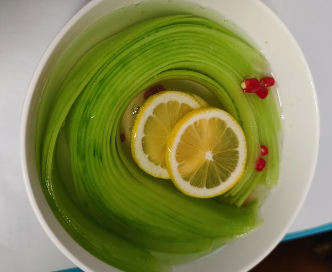 雪碧泡黄瓜