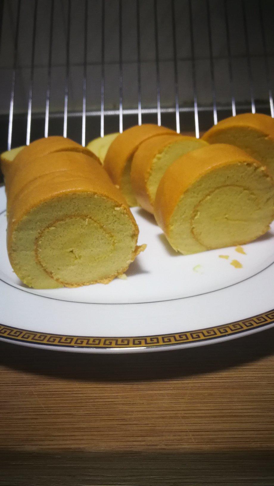 蛋糕卷这样做‼️不掉皮不开裂（小视频食谱）