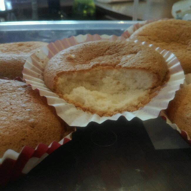 椰蓉棉花纸杯蛋糕